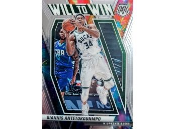 Giannis Antetokounmpo 2020-21 MOSIAC 'WILL TO WIN' INSERT #15 MILWAUKEE BUCKS!