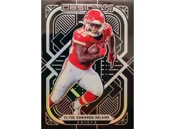 2021 Panini Obsidian Football Clyde Edwards-Helaire #49