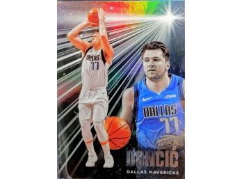 2020-21 Panini Chronicles Essentials Luka Doncic # 228