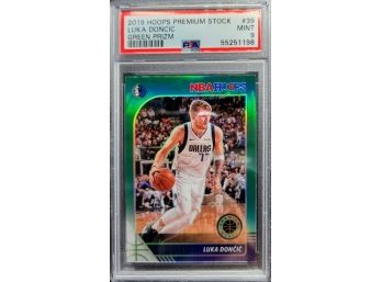 2019-20 Hoops Premium Stock Green Prizm #39 Luka Doncic Mavericks PSA 9