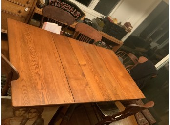 Gorgeous Wood Dining Room Table With Three Leaves