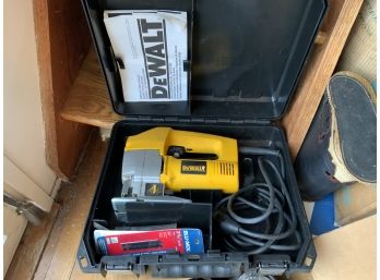 Dewalt Variable Speed Orbital Jigsaw