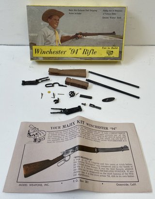 Vintage 1959 Model Weapons WINCHESTER 94 RIFLE Kit In Original Box