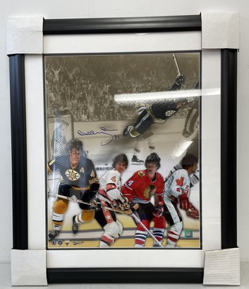 SIGNED Bobby Orr Hockey Lithograph With Great North Road Certificate