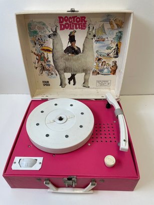 1967 DOCTOR DOLITTLE Four Speed Record Player Model 44800