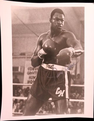 Larry Holmes Boxing Signed Autographed 8 X 10 Photograph