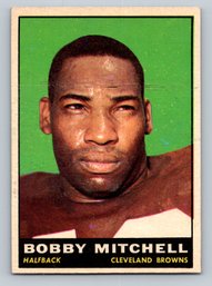 1961 Topps #70 Bobby Mitchell Football Card NM-MT