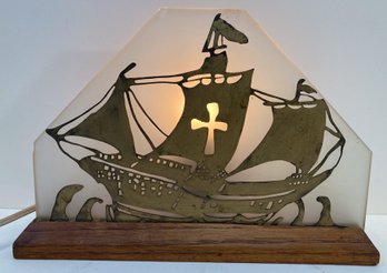 Vintage SAILBOAT Night Light/Lamp