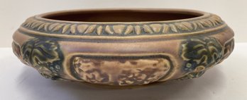 Vintage ROSEVILLE Pottery Bowl With Florentine Pattern