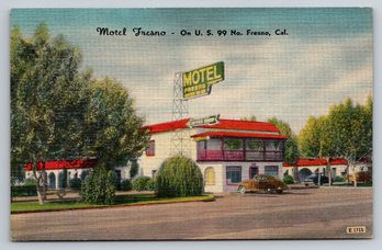 1940s Fresno CA Motel Fresno Linen Postcard