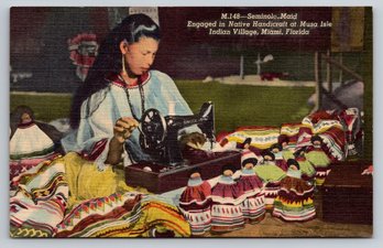 1940s Florida Seminole Native American Indian Making Dolls Linen Postcard