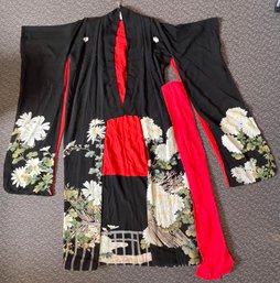 Vintage Japanese Silk Kimono Stunning Floral Black & Red