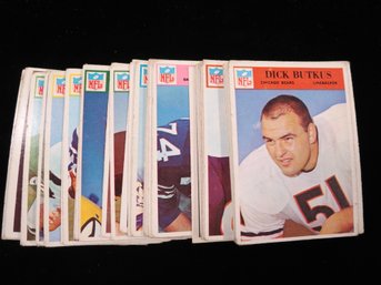 (43) 1966 Philadelphia Gum Football Cards W/ Stars - Estate Fresh