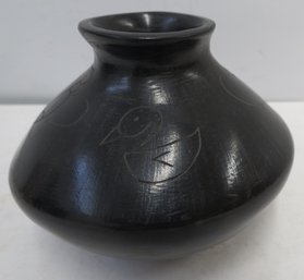 Signed DORA GONZALES San Ildefonso Native American  Vase