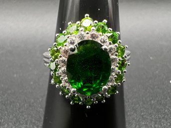 Sterling Silver .925 CN FZN Chrome Diopside Green Garnet & Peridot Ring Size 8 Weighs .17 TOZ