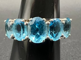 Sterling Silver .925 Blue Topaz 5 Stone NF Ring Sz 8 Weighs .13 TOZ