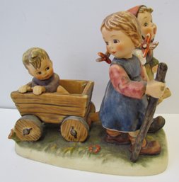 1987 Goebel Hummel Large Size PLEASANT JOURNEY Figurine 6.25 Tall