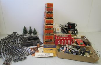 Large Lot Of Vintage LIONEL Trains & Accessories-Many In Original Boxes