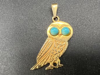 14KT 585 Yellow Gold Turquoise Eyes Owl 1 1/4 Pendant Weighs 1.6 Grams