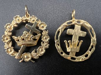 (2) 14KT Yellow Gold Cross & Crown Seal Christian Pendants Weighs 7.9 Grams