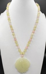 Vintage Signed HOBE Double Fish Jade Bead 24 Necklace Weighs 70.6 Grams