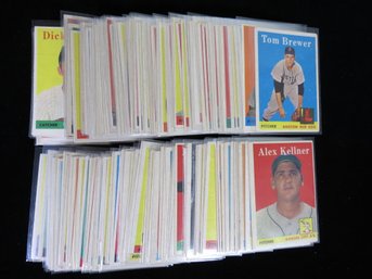 (153) Different 1958 Topps Baseball Card Lot