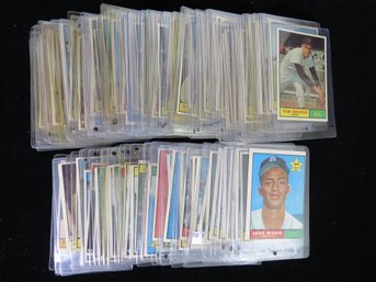 (142) Different 1961 Topps Baseball Card Lot - High Grade