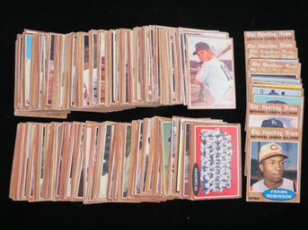 (216) 1962 Topps Baseball Cards W/ Stars