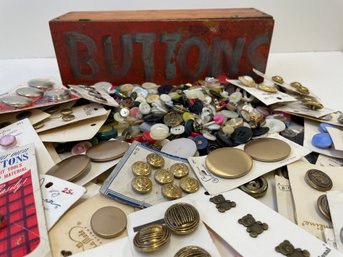 Button Lot