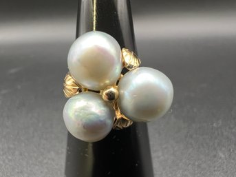 Vintage 14KT Yellow Gold Gray Baroque Pearl Ring Size 5.75