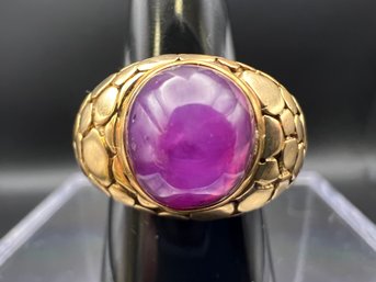 Vintage 18KT Yellow Gold Purple Star Sapphire Mens Ring Size 7.5, 16.4 Grams