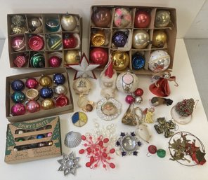 Collection Of Assorted Vintage Christmas Ornaments/Decorations