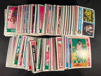 (249) 1973 Topps Basketball Cards With Stars