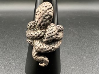 Antique Sterling Silver Figural Snake Ring Size 8.5 Weighs .41 TOZ