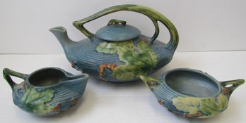 Vintage ROSEVILLE Pottery Teapot Set With BUSHBERRY Pattern