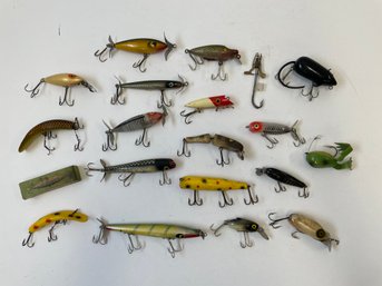 Collection Of (20) Older Fishing Lures (Lot #4)