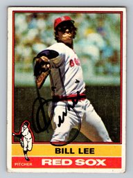 1976 Topps Bill Lee Signed Autographed Baseball Card