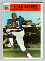 1966 Philadelphia Gum #38 Gale Sayers Football Card