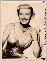 1953 Doris Day Hollywood Actress Promotional Photo