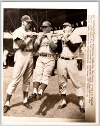 1959 Frank Howard Rookie LA Dodgers Baseball Wire Photo