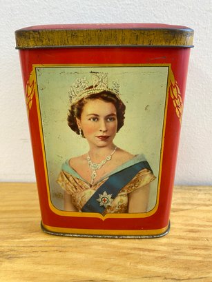 Queen Elizabeth Tin Made In England