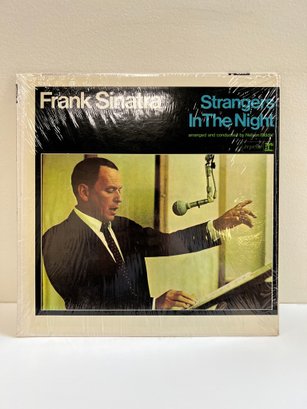 Frank Sinatra: Strangers In The Night