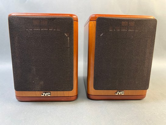 Pair Of JVC Bookshelf Speakers Model SP-uX7000.