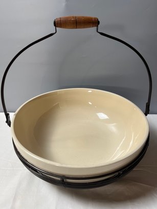 Ceramic Bowl With Basket