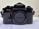 Canon F-1 Body 563044 W/bag