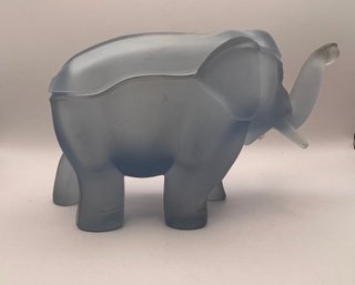 Tiara Indiana Frosted Satin Blue  Glass Elephant Candy Dish With Lid