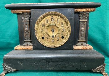 Vintage Seth Thomas Mantle Clock Marble Accents.