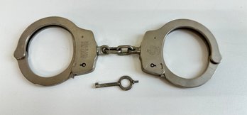 Smith And Wesson Handcuffs With Key