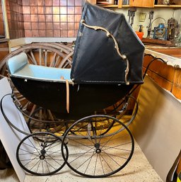 Vintage Baby Carraige/buggy