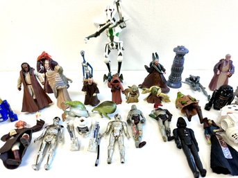 Large Lot Of Star Wars Action Figures